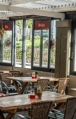 Outdoor patio seating arrangement